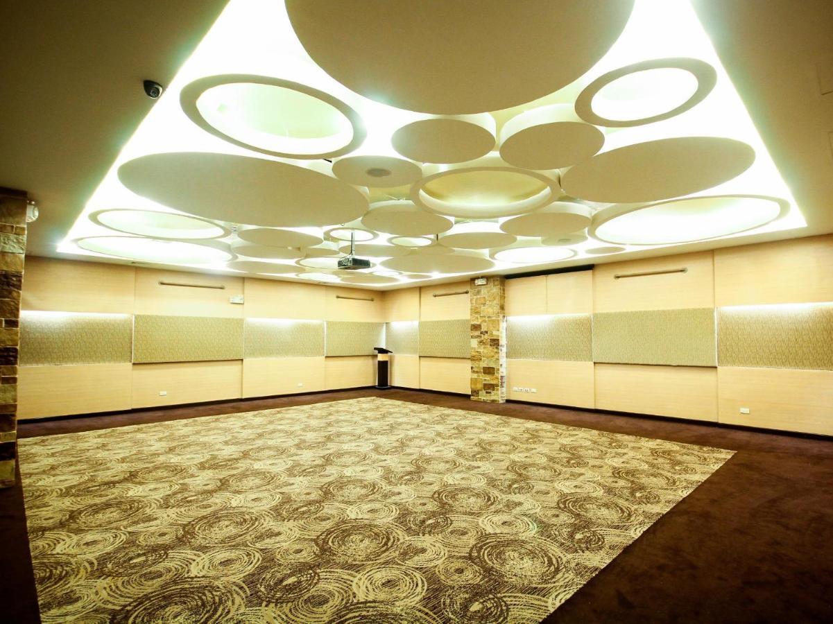 Go Hotels Iloilo Kültér fotó