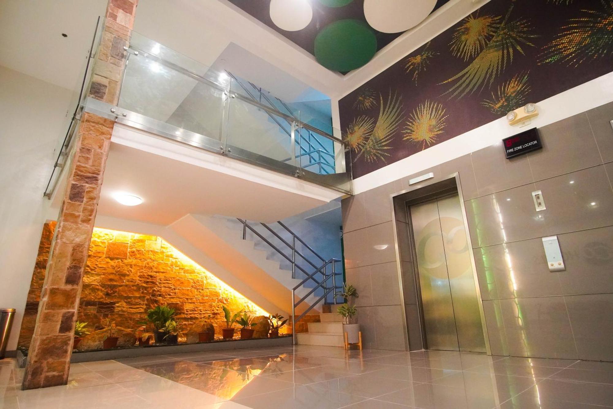Go Hotels Iloilo Kültér fotó